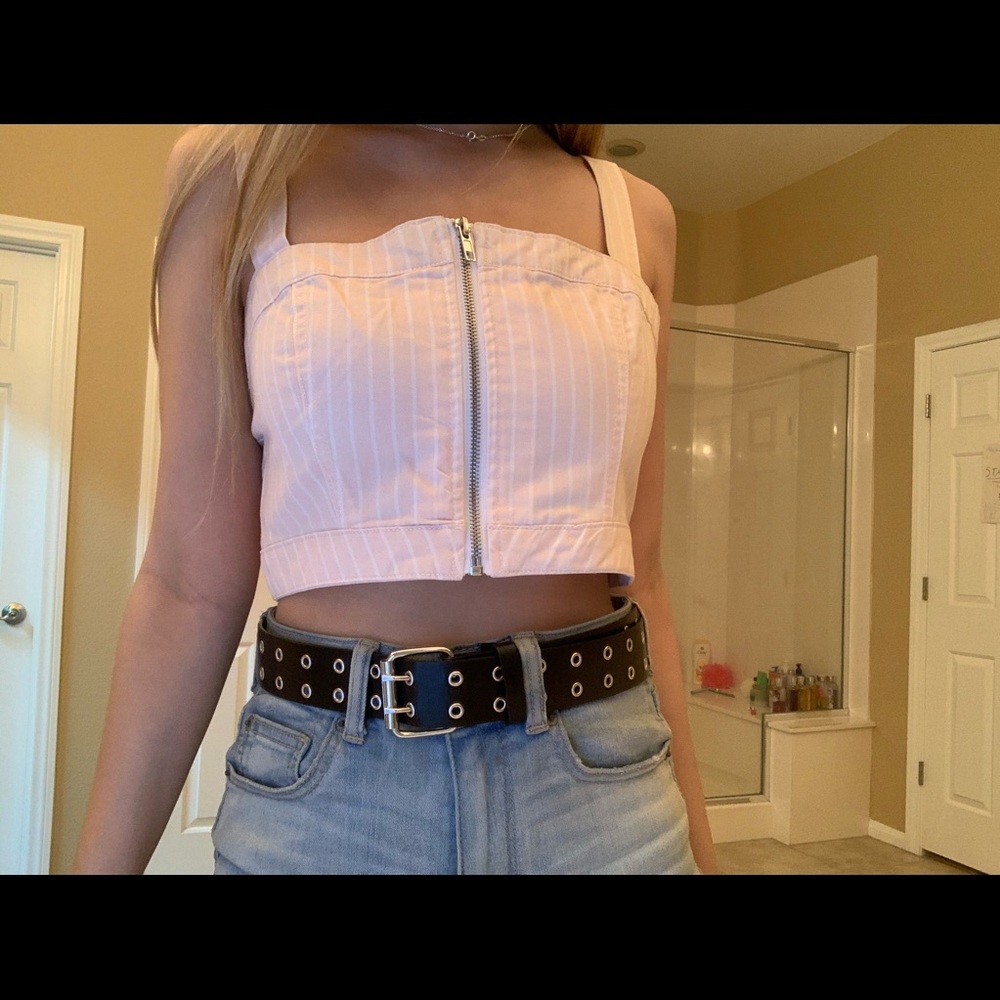 NWOT pink & white tank top